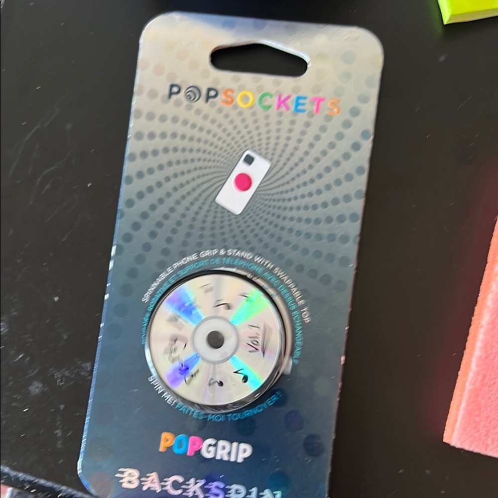 PopSocket PopGrip Backspin - Holographic Silver - Picture 4 of 4